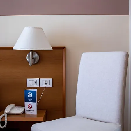 Alpi Hotel 3*