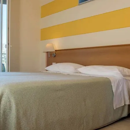 Alpi Szálloda 3*