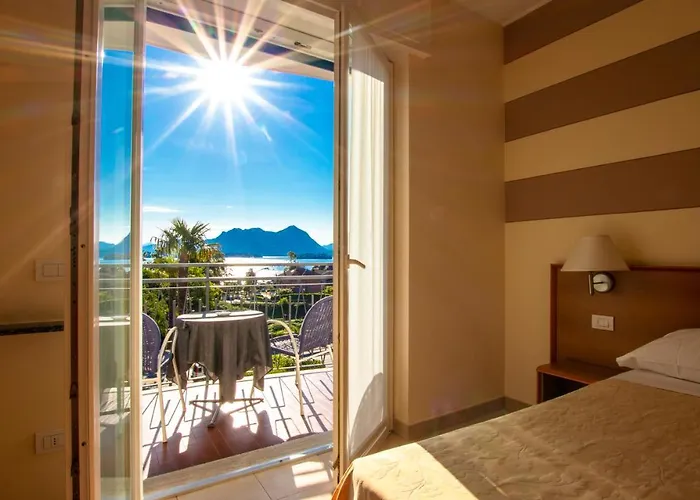 Alpi Otel 3*